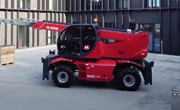 Magni RTH Telehandler lifting materials at construction site